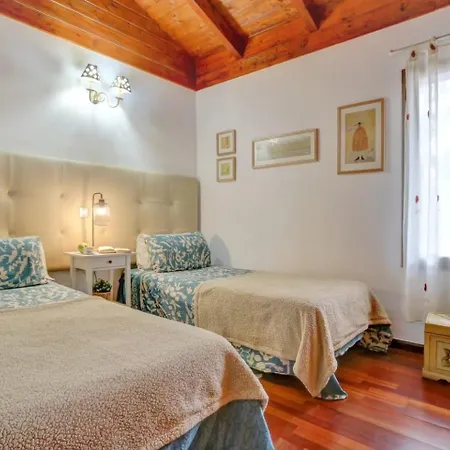 Сasa de vacaciones Charly *